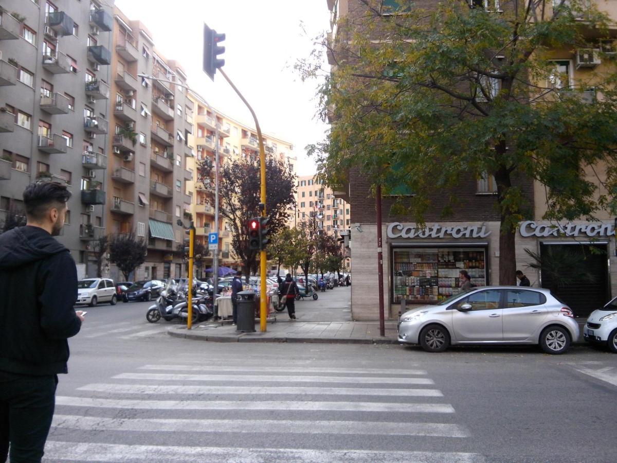 Affittacamere , Rooms Near Trastevere Station ローマ エクステリア 写真