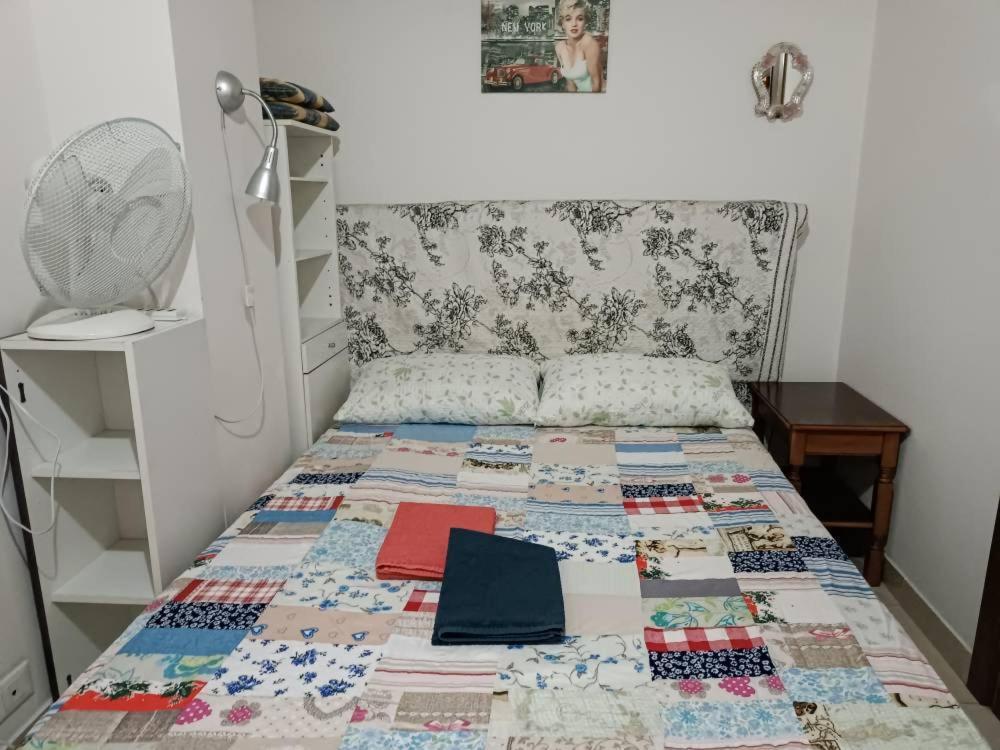 Affittacamere , Rooms Near Trastevere Station ローマ エクステリア 写真